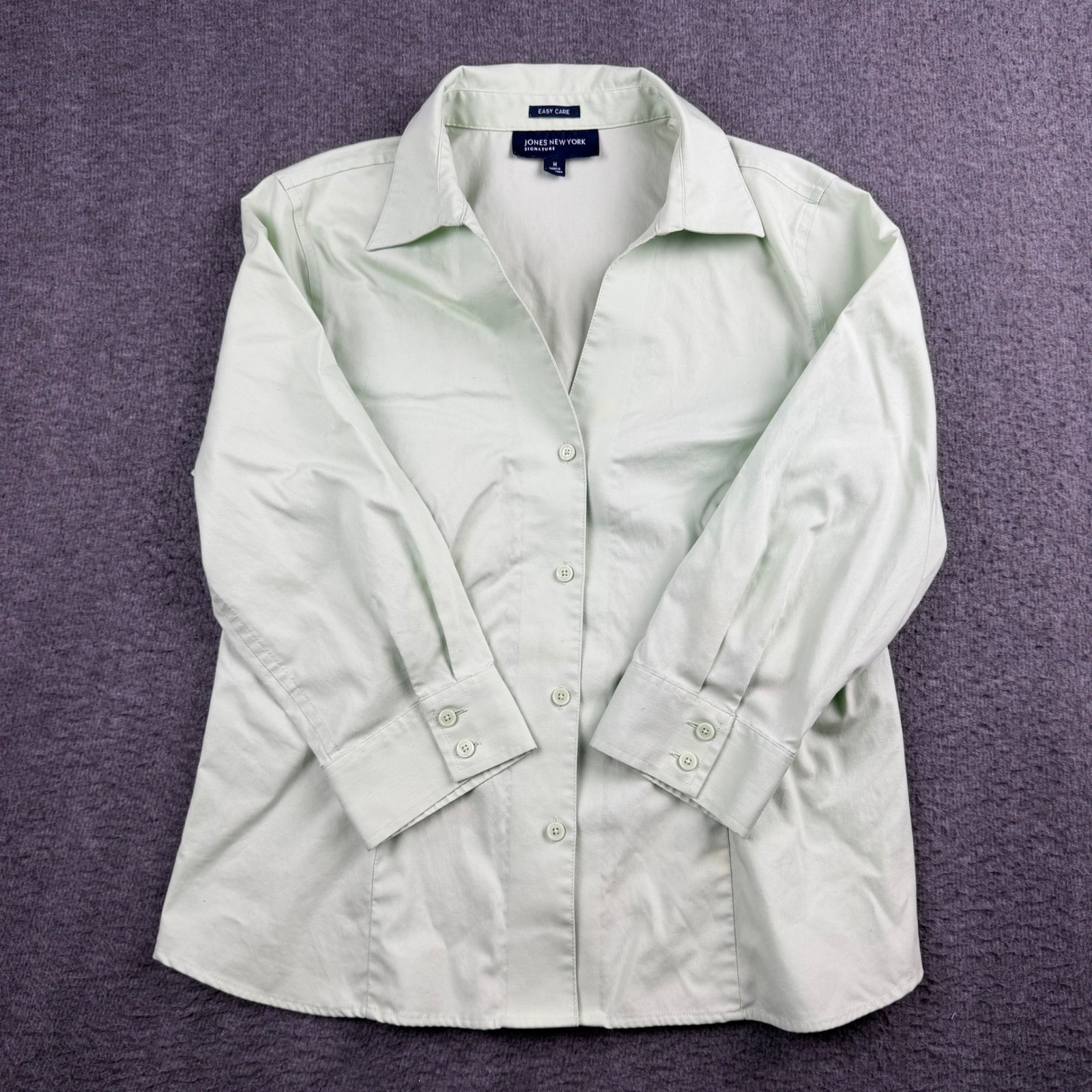 Jones New York Signature Mint Green Easy Care Button Down Shirt Womens Medium